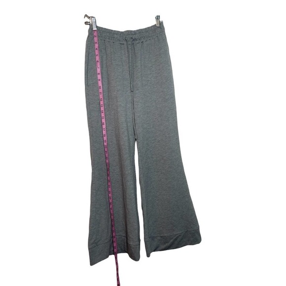Luxe LA Grey Flare Yoga Pants Flared Sweat Pants, Bell Bottom Yoga Pants Size M - Picture 2 of 9